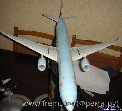 Boeing 777-300ER Air Canada (Перекрас Canon) из бумаги