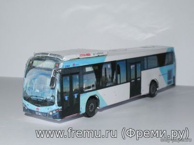 Custom Coaches CB80 (Volvo B7RLE) (Mungojerrie) из бумаги